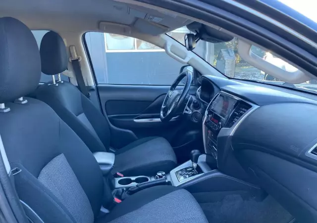 MITSUBISHI L200 Pick Up 4x4 S&S Autm Double Cab Plus