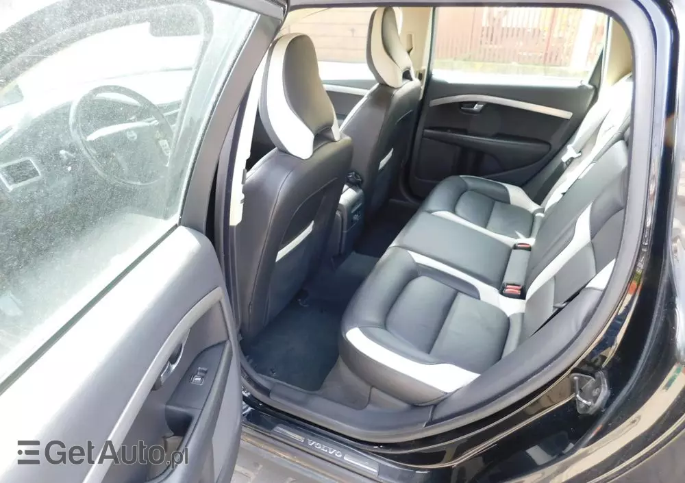 VOLVO V70 2.0 Momentum