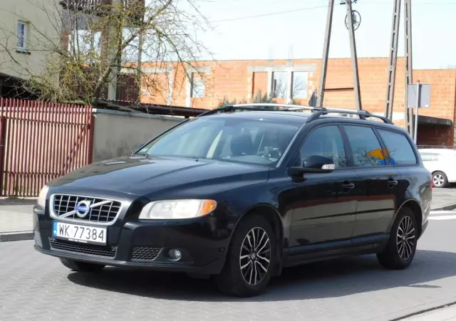 VOLVO V70 2.0 Momentum