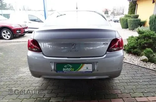 PEUGEOT 301 