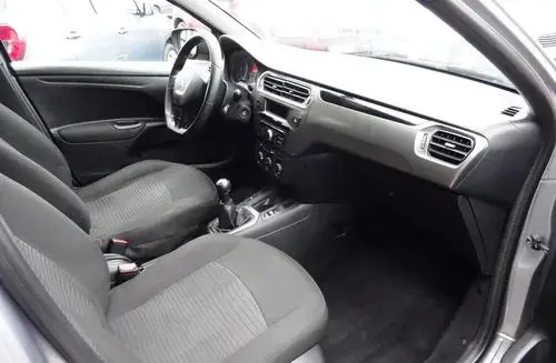 PEUGEOT 301 