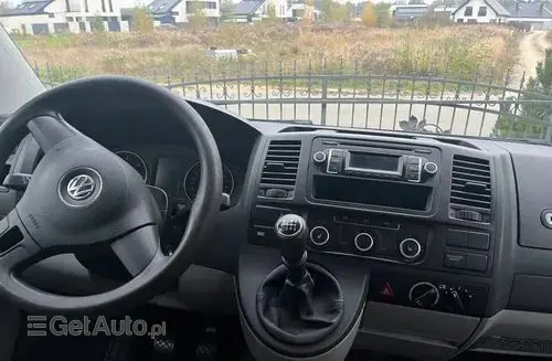 VOLKSWAGEN TRANSPORTER 