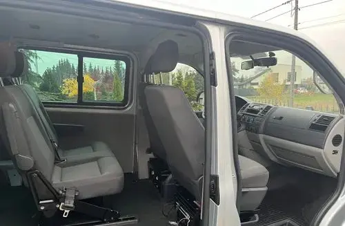 VOLKSWAGEN TRANSPORTER 