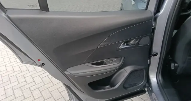 PEUGEOT 2008 1.5 BlueHDi Allure Pack S&S EAT8