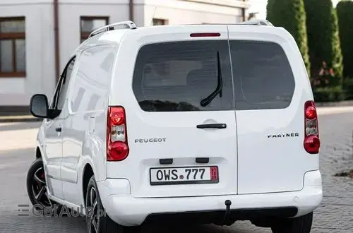 PEUGEOT Partner 