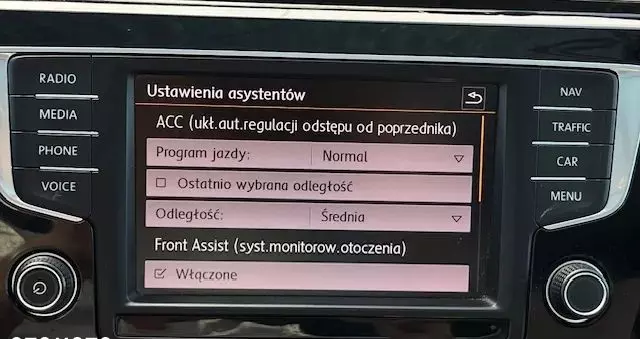 VOLKSWAGEN Touran 1.8 TSI BMT Highline DSG