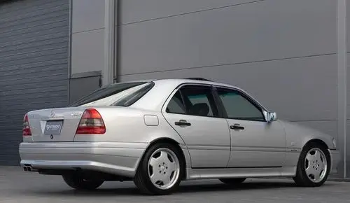 MERCEDES-BENZ Klasa C AMG 