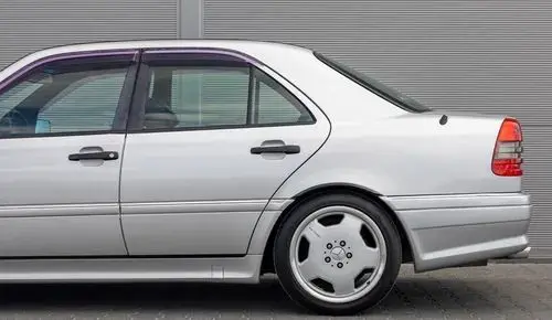 MERCEDES-BENZ Klasa C AMG 