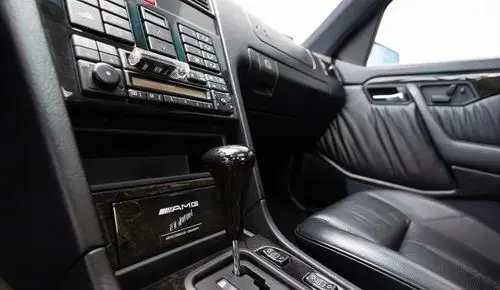 MERCEDES-BENZ Klasa C AMG 