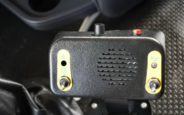 SCANIA G 400 / 8x4 / WYWROTKA 2 STRONNA  / HYDROBURTA /  BORDMATIC / MANUAL 