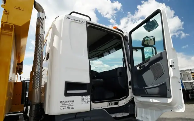 SCANIA G 400 / 8x4 / WYWROTKA 2 STRONNA  / HYDROBURTA /  BORDMATIC / MANUAL 