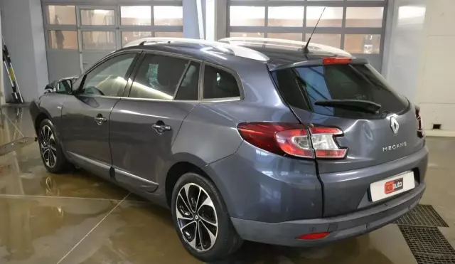 RENAULT Megane 