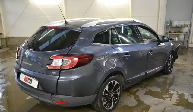 RENAULT Megane 