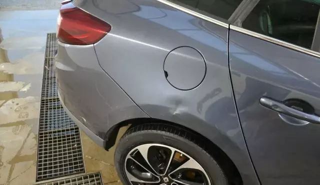 RENAULT Megane 