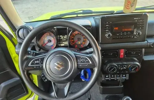 SUZUKI Jimny 