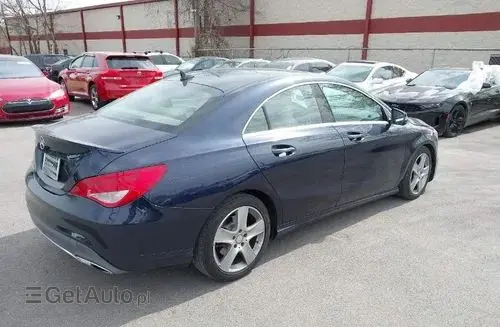 MERCEDES-BENZ CLA 