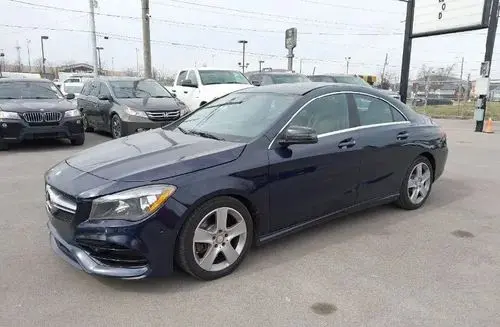 MERCEDES-BENZ CLA 
