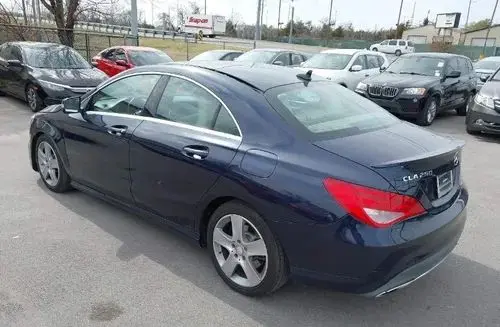 MERCEDES-BENZ CLA 