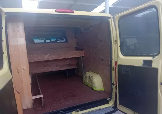 PEUGEOT Boxer Brygadówka 