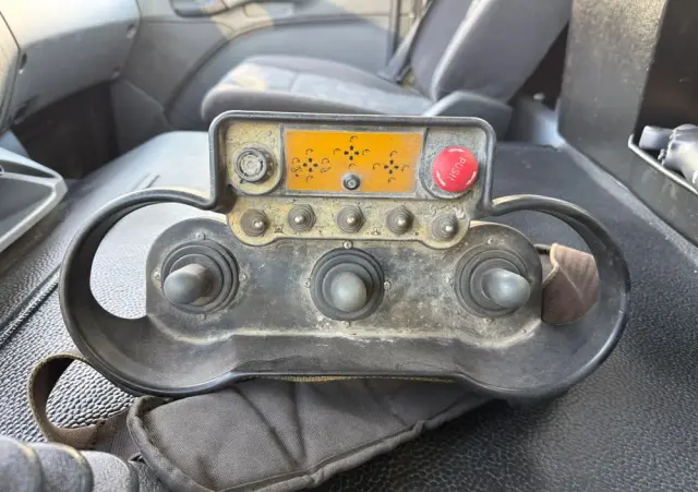 MERCEDES-BENZ ACTROS 3241 8X4 CIFA24 7m3 