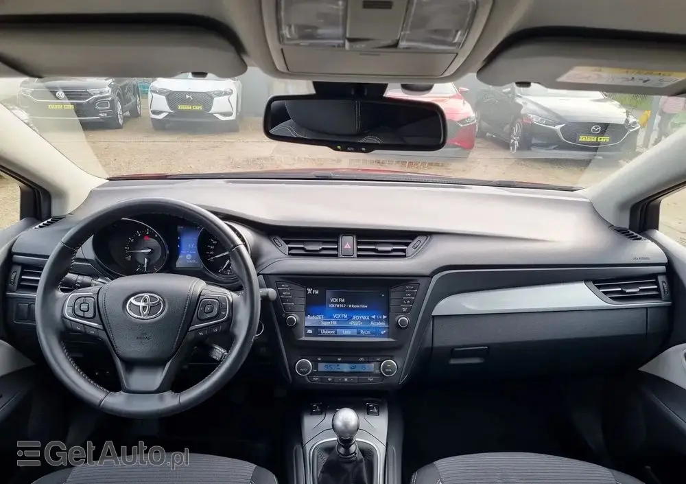 TOYOTA Avensis 1.8 Prestige