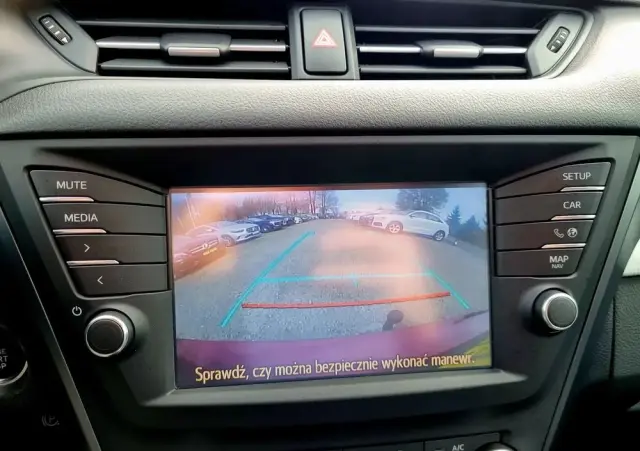 TOYOTA Avensis 1.8 Prestige