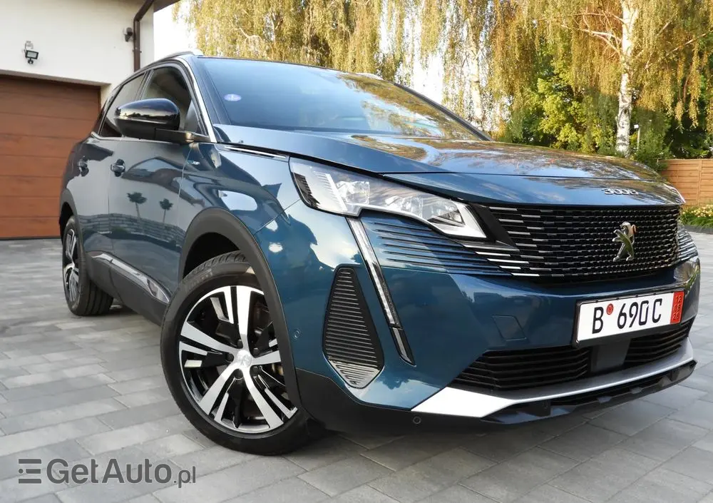 PEUGEOT 3008 225 e-EAT8 GT Pack
