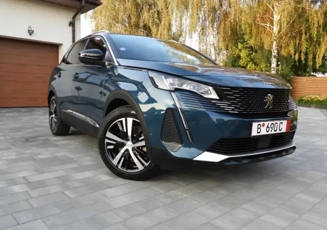PEUGEOT 3008 225 e-EAT8 GT Pack