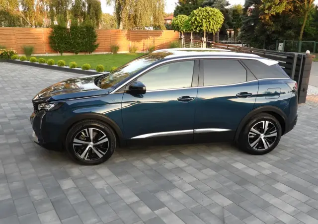 PEUGEOT 3008 225 e-EAT8 GT Pack