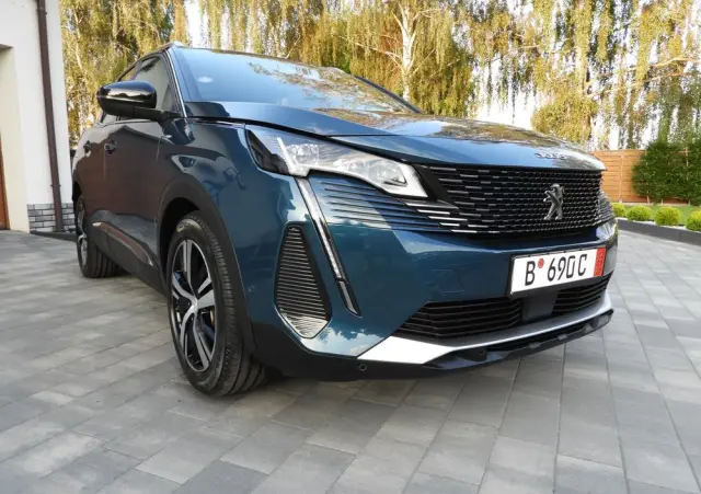 PEUGEOT 3008 225 e-EAT8 GT Pack