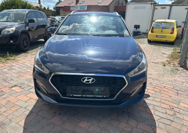 HYUNDAI I30 1.4 T-GDI Trend
