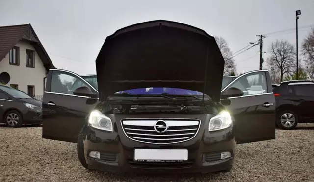 OPEL Insignia 