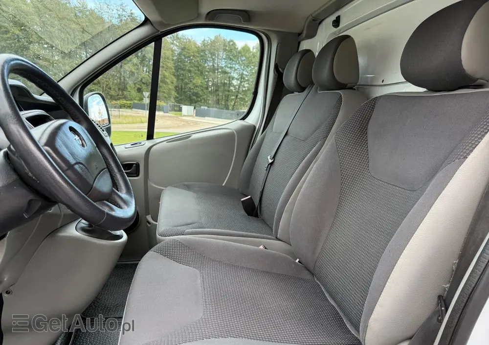 OPEL Vivaro 