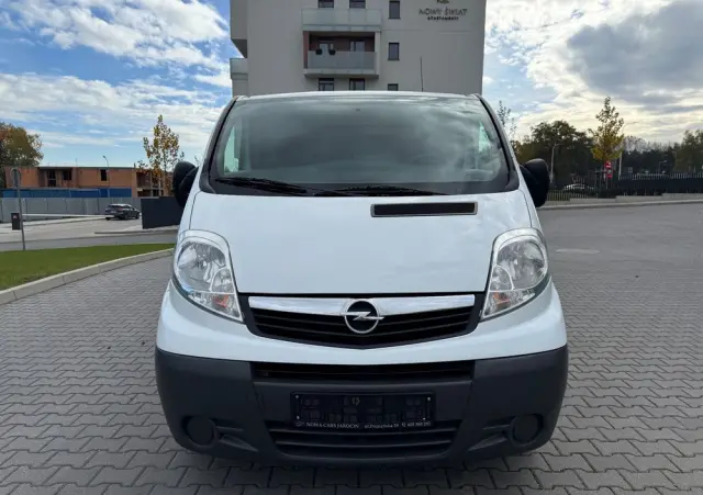 OPEL Vivaro 