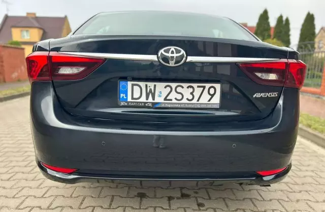 TOYOTA Avensis 