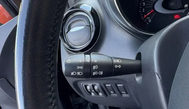 RENAULT Captur 0.9 Energy TCe Limited