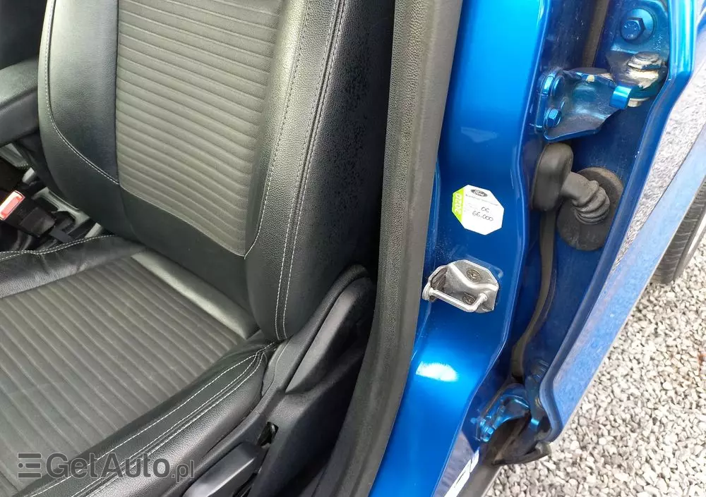 FORD EcoSport 1.0 EcoBoost TITANIUM