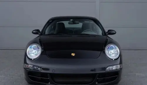 PORSCHE 911 Carrera 