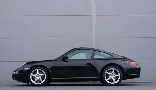 PORSCHE 911 Carrera 