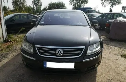 VOLKSWAGEN Phaeton 