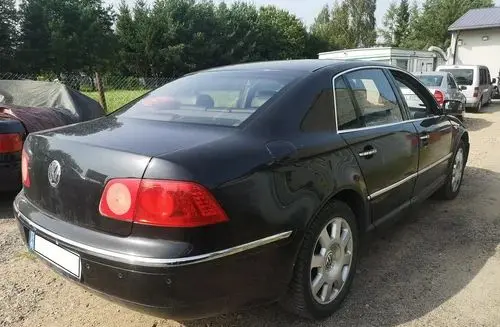 VOLKSWAGEN Phaeton 