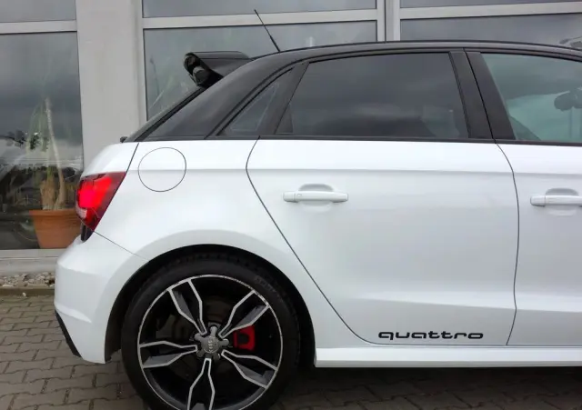 AUDI S1 Sportback 2.0 TFSI