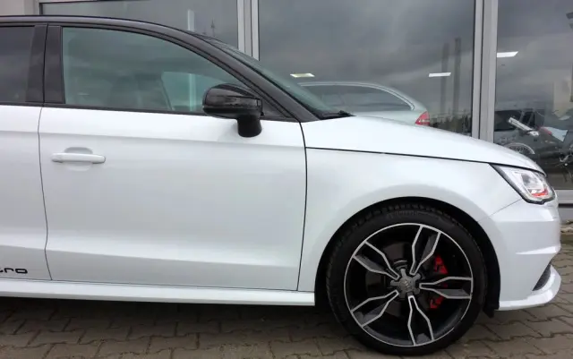 AUDI S1 Sportback 2.0 TFSI