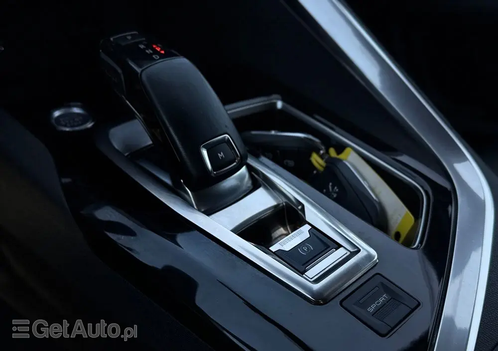 PEUGEOT 3008 PureTech 180 Stop & Start GPF EAT8 GT