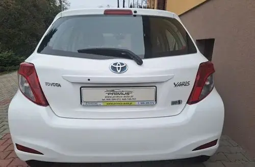 TOYOTA Yaris 