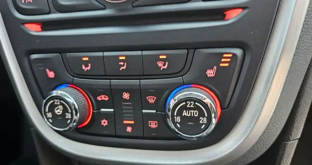 OPEL Mokka 1.6 Cosmo S&S