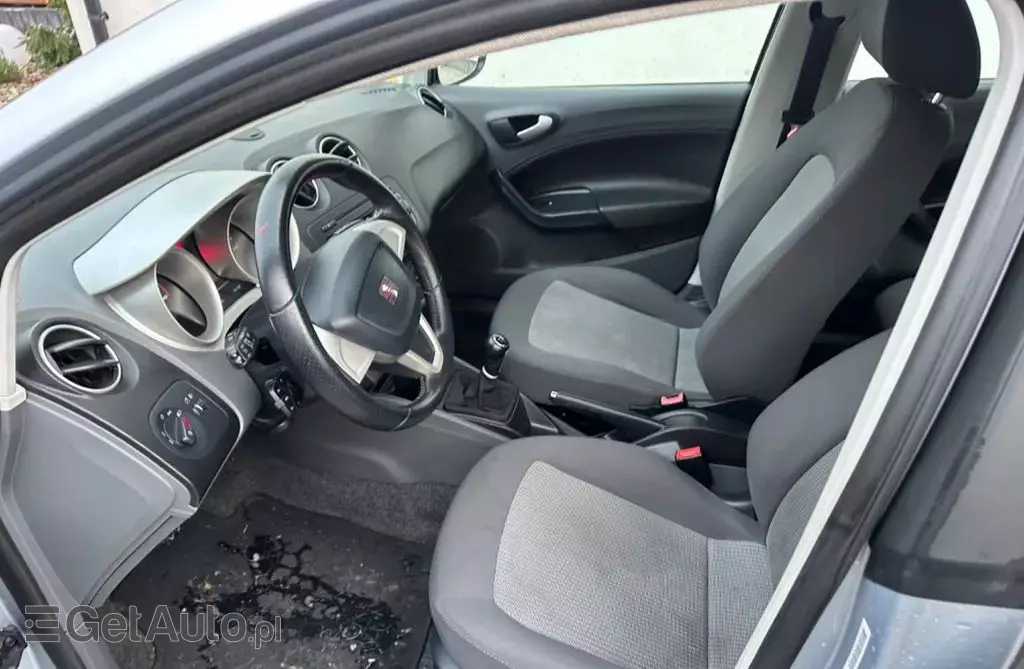 SEAT Ibiza 
