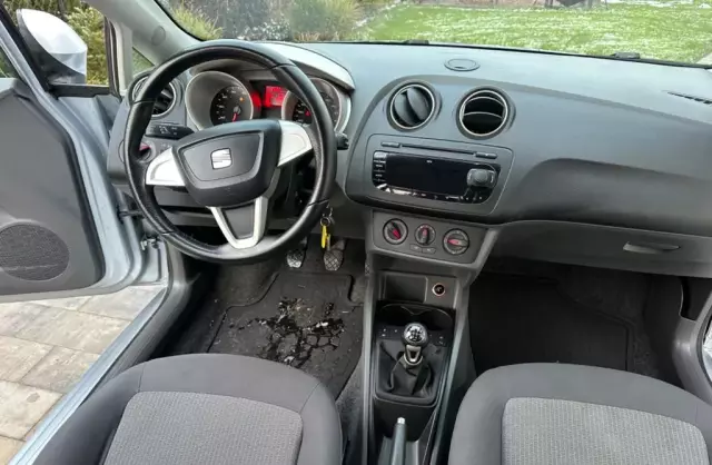 SEAT Ibiza 