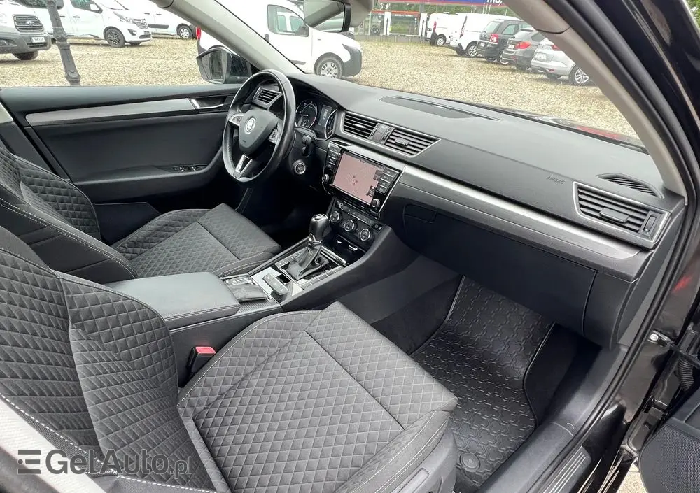 SKODA Superb 2.0 TDI DSG Ambition