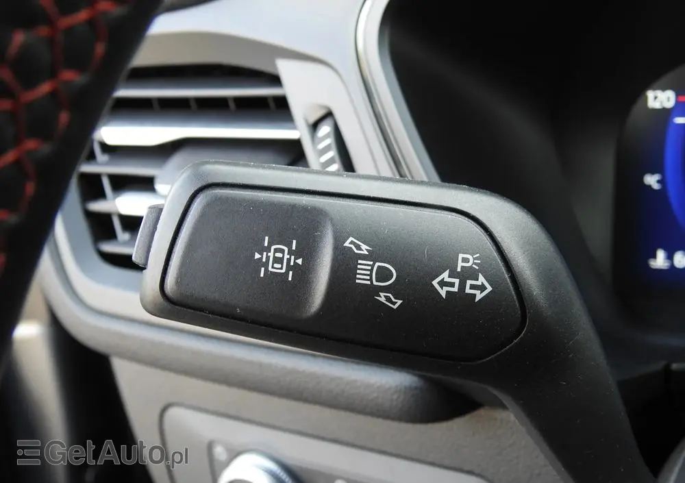 FORD Kuga 1.5 EcoBlue ST-LINE